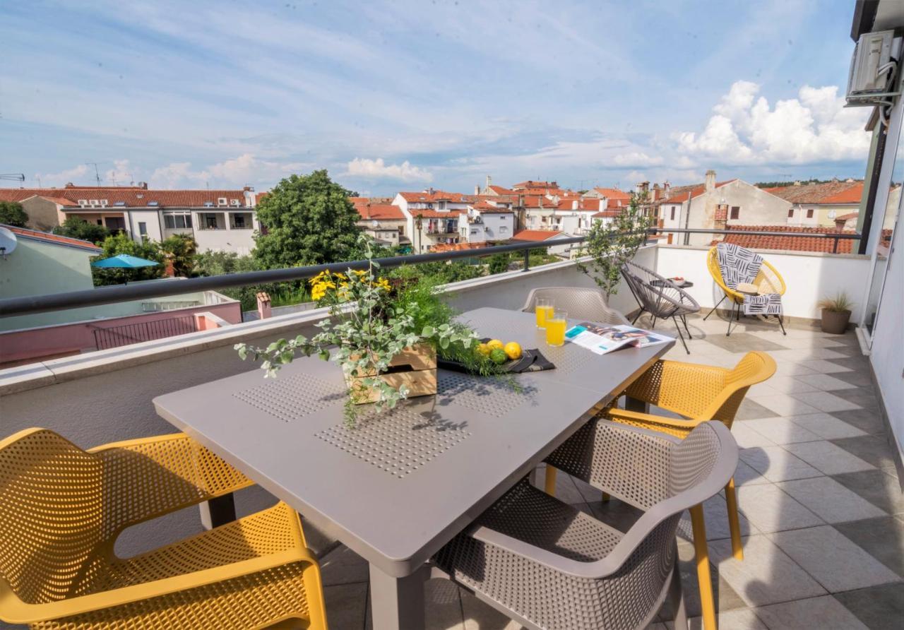 City Garden Apartment Porec Exterior photo